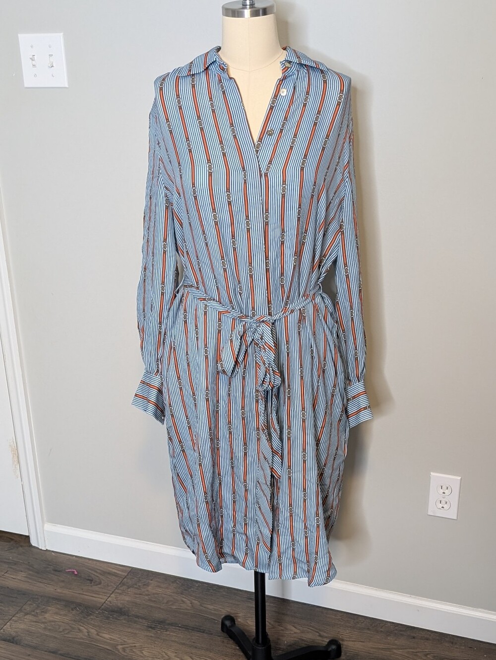 Brooks Brothers Silk Button‎ Up Blue And Rust Striped Tie-Waist Dress Size 8 New